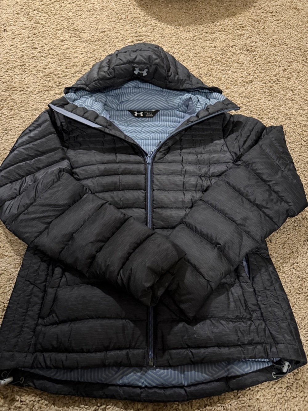 Under Armour Women's Black Hooded Quilted Puffer Jacket